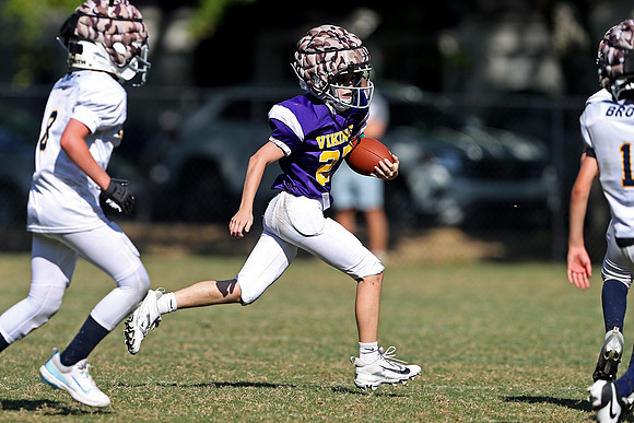Mountain Brook Vikings vs Chargers