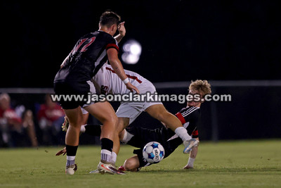 East Mississippi vs Jones