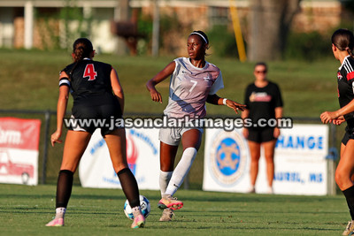 East Mississippi vs Jones