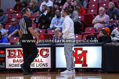 NJCAA: Eaqst Central CC at East Mississippi CC