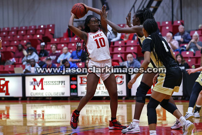 NJCAA: Eaqst Central CC at East Mississippi CC