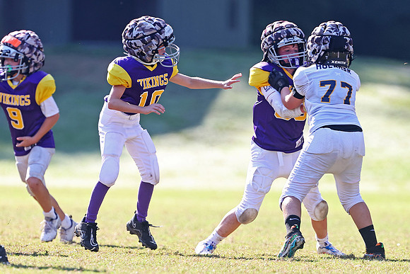 Mountain Brook Vikings vs Chargers